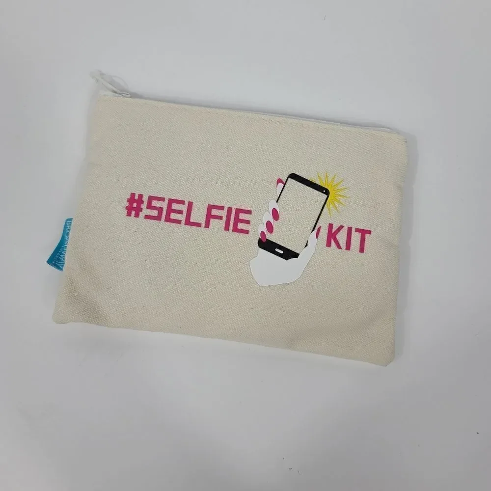 Selfie Kit MakeUp Bag